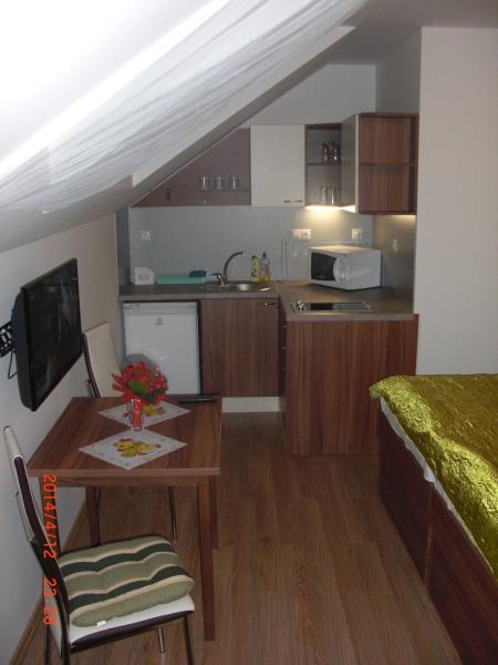 Villa Lagúna – Fialové štúdio č. 4 – fotografia 3