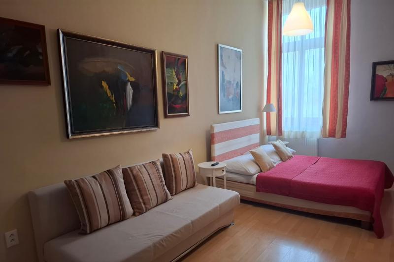 Hotel Plauter Kúria – Rodinná suita s prístelkou – fotografia 2