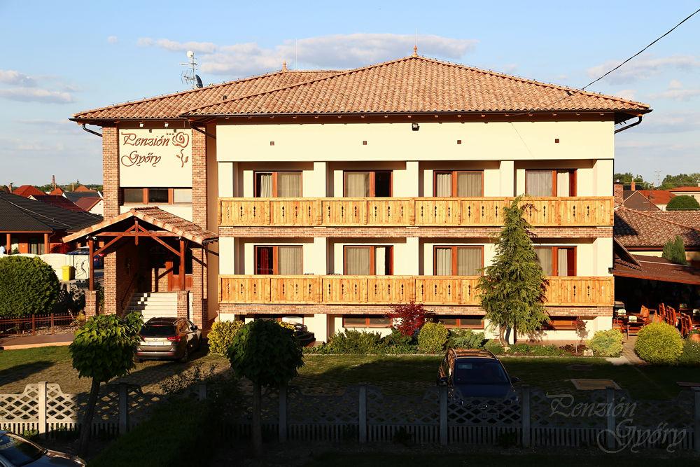 Main building of Győry Guesthouse