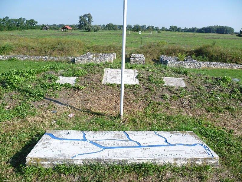 Iža Roman Military Camp, photo 2